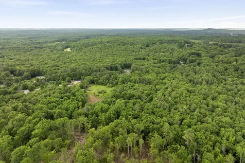 4 Taylor Loop Limington ME 04049