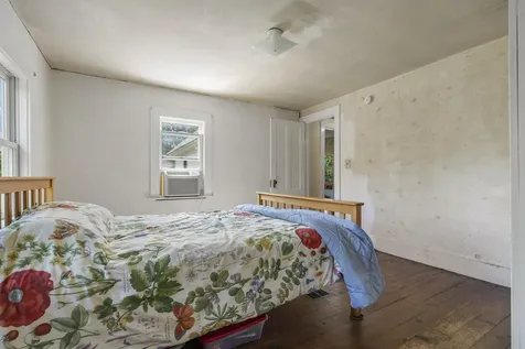 4 Taylor Loop Limington ME 04049