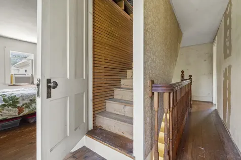 4 Taylor Loop Limington ME 04049