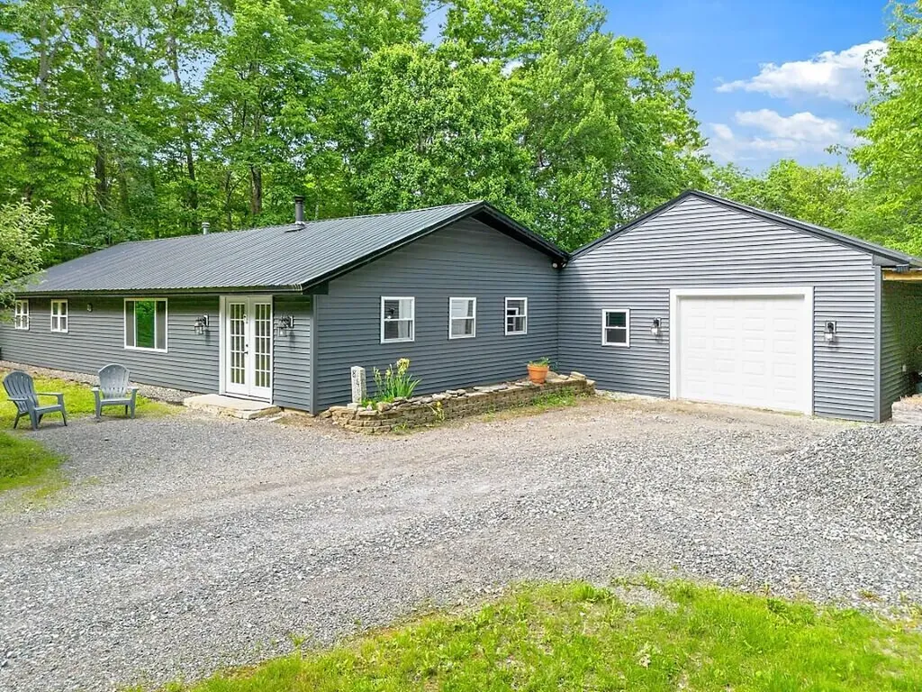 84 Sandy Point Road Vassalboro ME 04989