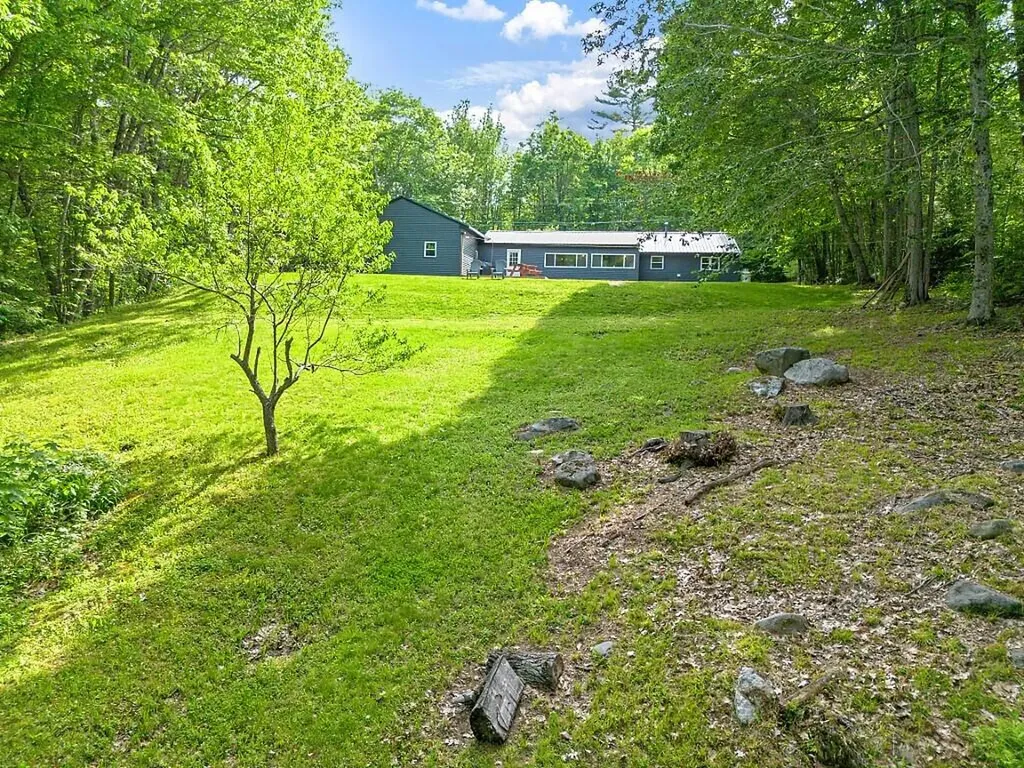 84 Sandy Point Road Vassalboro ME 04989