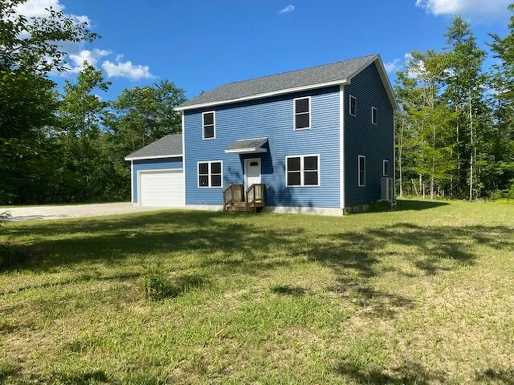 23 Sand Pond Road Baldwin ME 04024