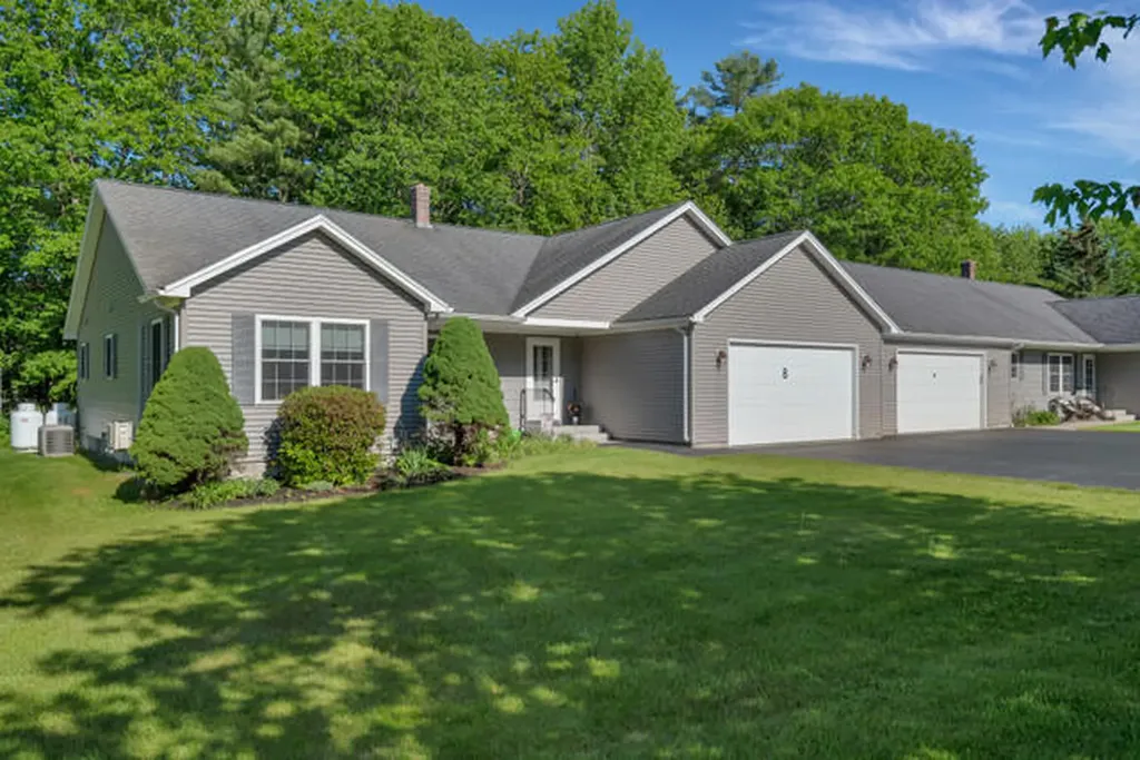 8 Village Drive Turner ME 04282