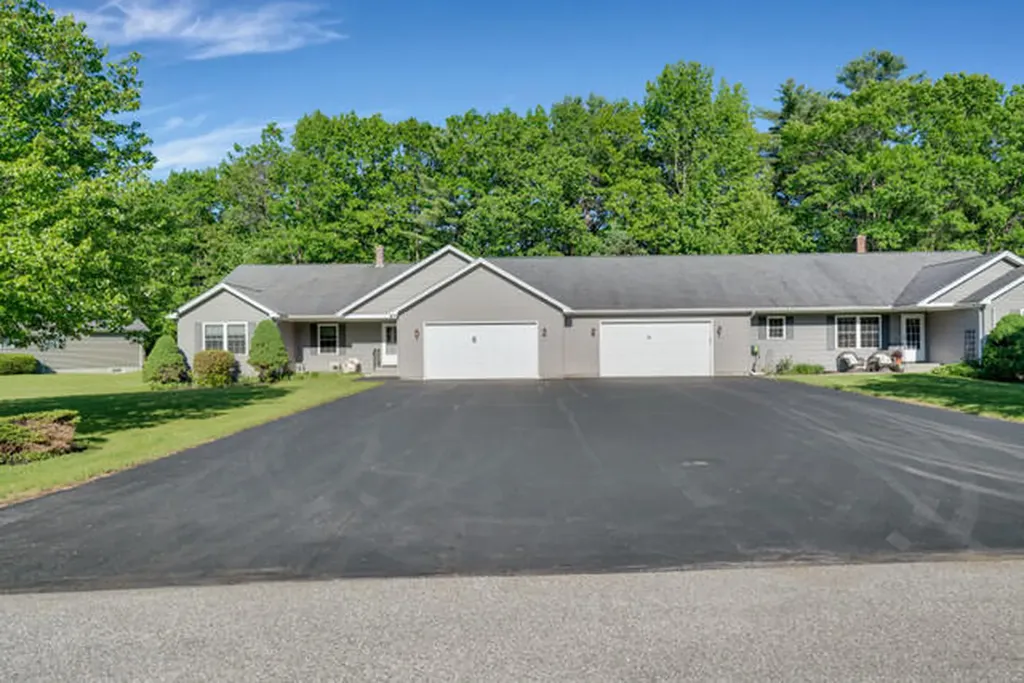 8 Village Drive Turner ME 04282