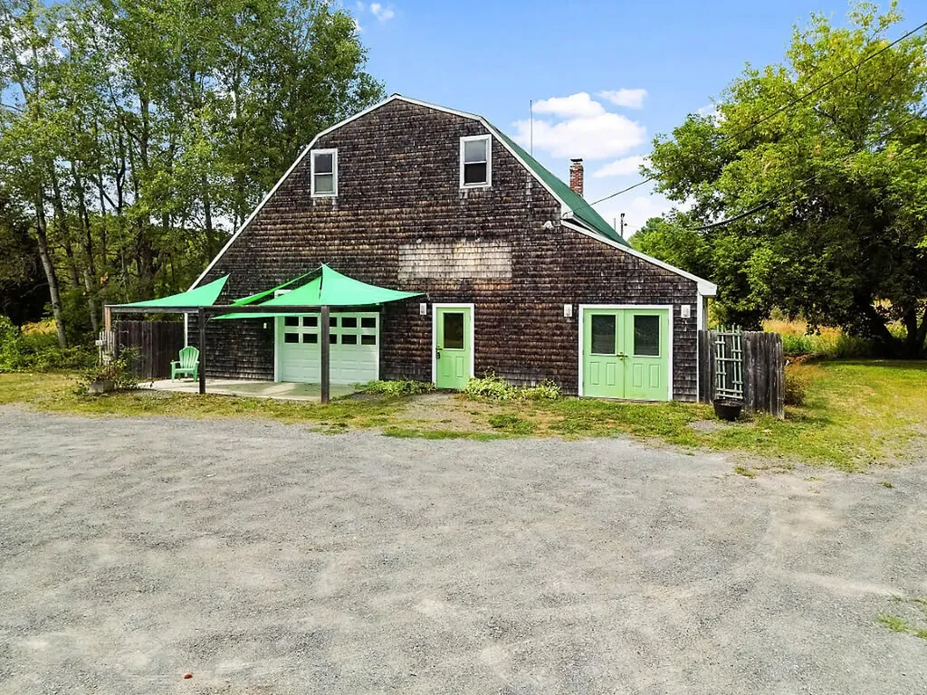 152 Fairfield Street Oakland ME 04963