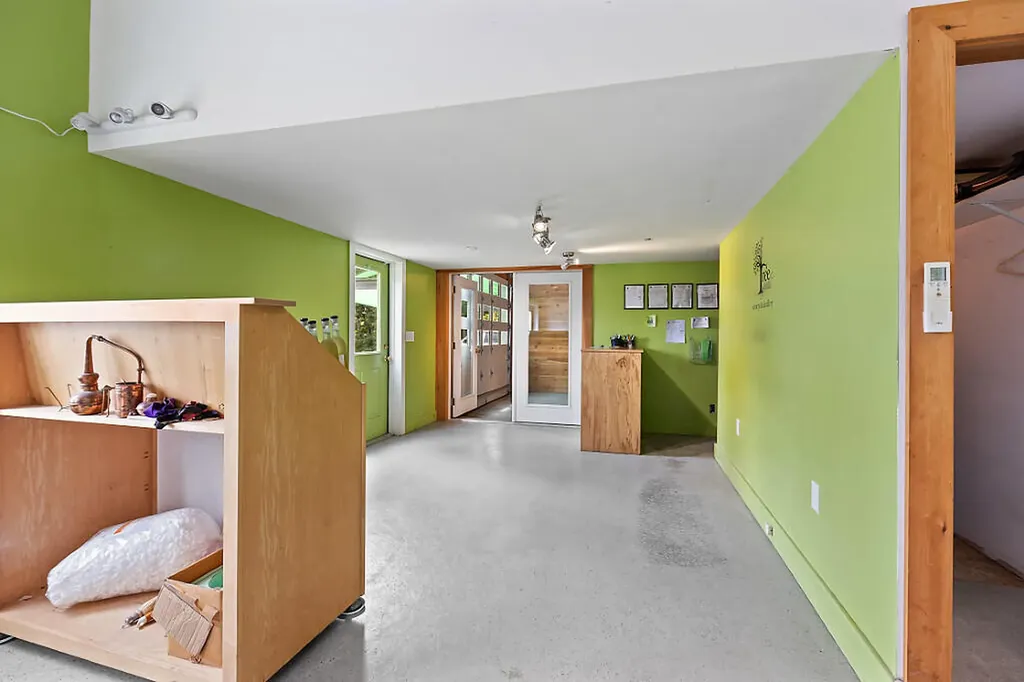 152 Fairfield Street Oakland ME 04963