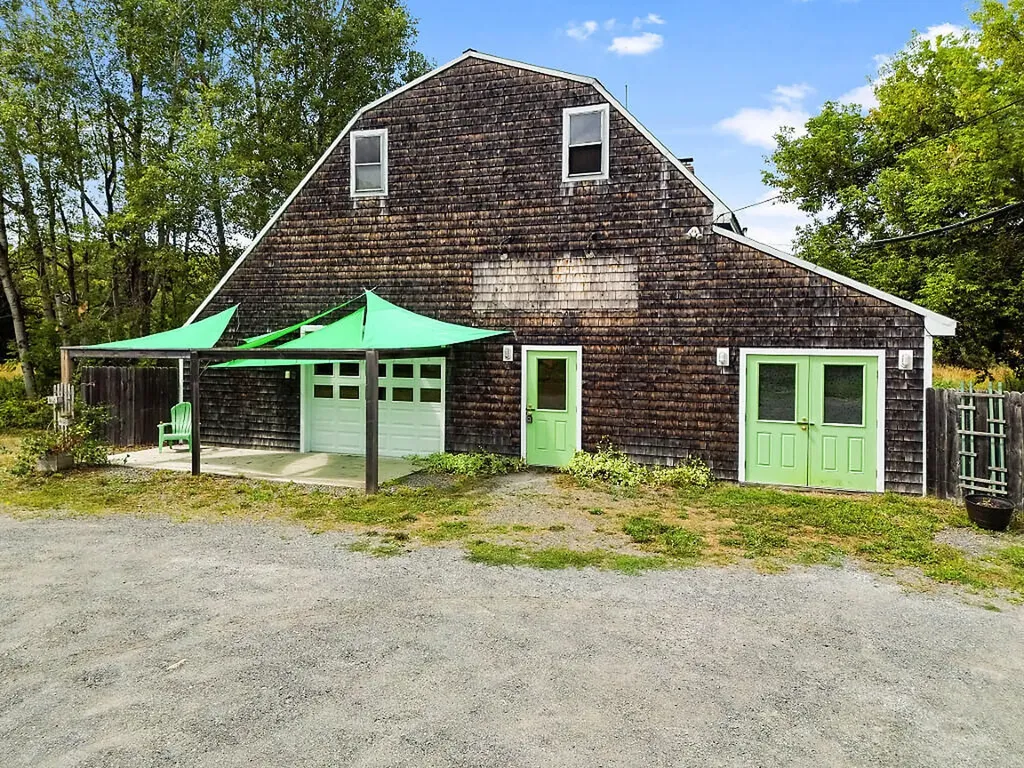 152 Fairfield Street Oakland ME 04963