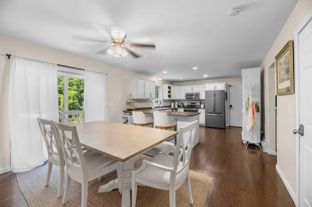 19 Hillcrest Street Hallowell ME 04347