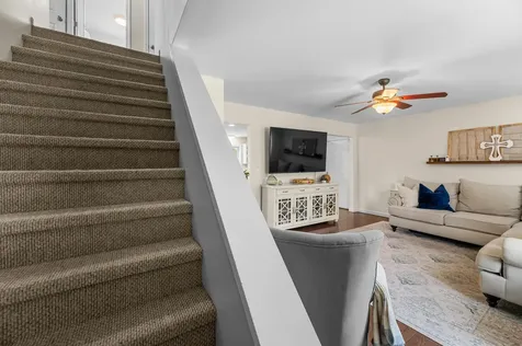 19 Hillcrest Street Hallowell ME 04347