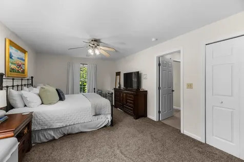 19 Hillcrest Street Hallowell ME 04347