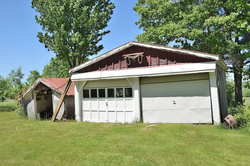 457 Lisbon Road Sabattus ME 04280