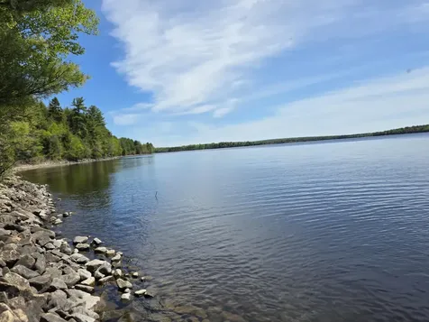 1.86 Lakeside Road T4 R3 Wels ME 04747