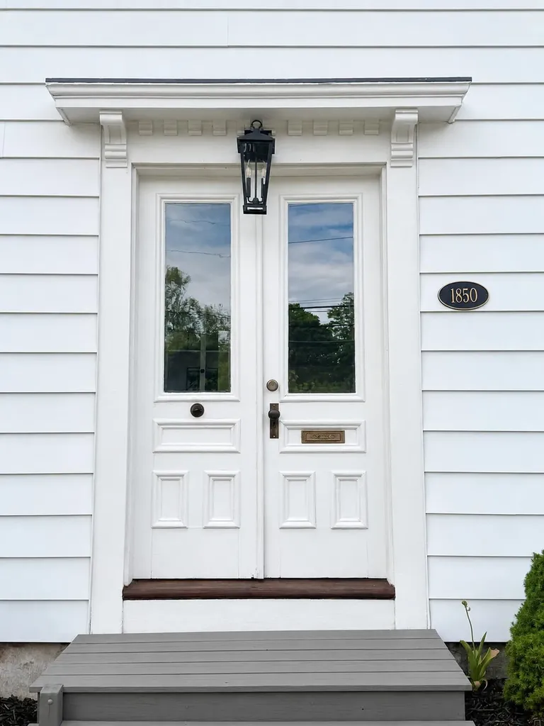 17 Green Street Thomaston ME 04861