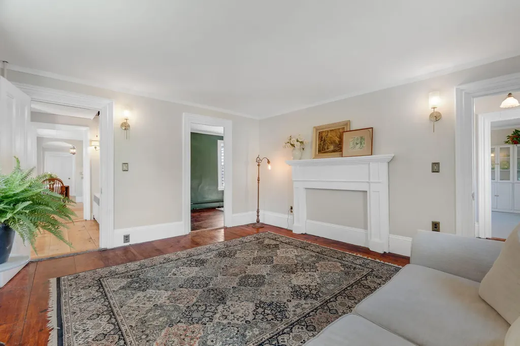 17 Green Street Thomaston ME 04861