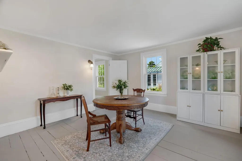 17 Green Street Thomaston ME 04861