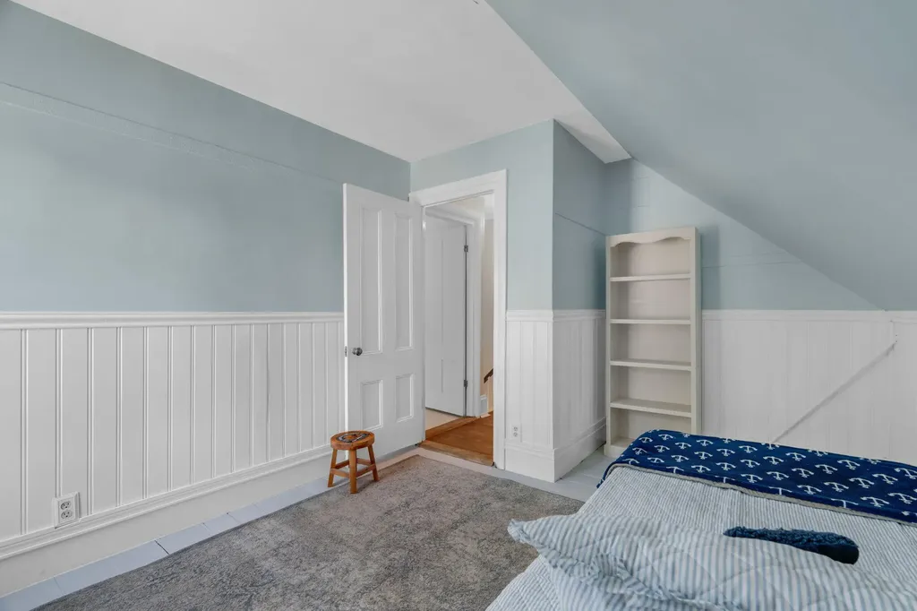 17 Green Street Thomaston ME 04861