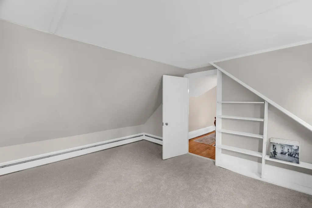 17 Green Street Thomaston ME 04861
