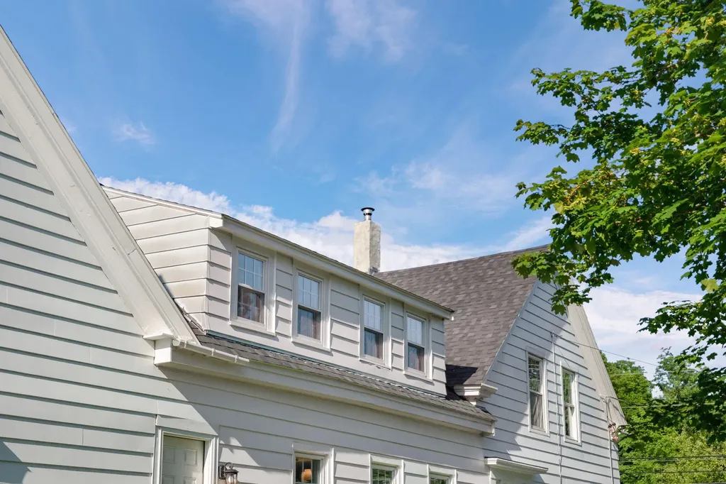 17 Green Street Thomaston ME 04861