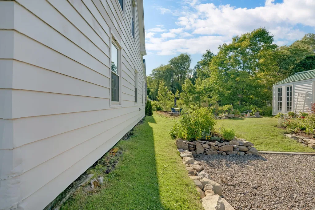 17 Green Street Thomaston ME 04861