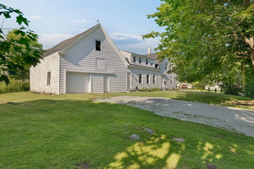 17 Green Street Thomaston ME 04861