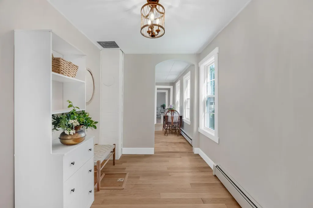 17 Green Street Thomaston ME 04861
