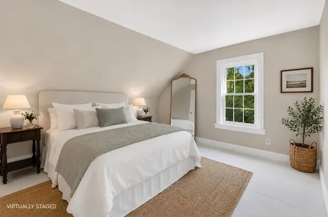 17 Green Street Thomaston ME 04861