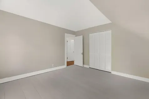 17 Green Street Thomaston ME 04861