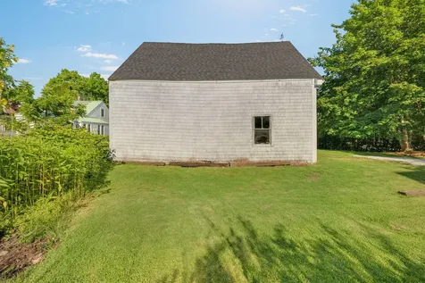 17 Green Street Thomaston ME 04861