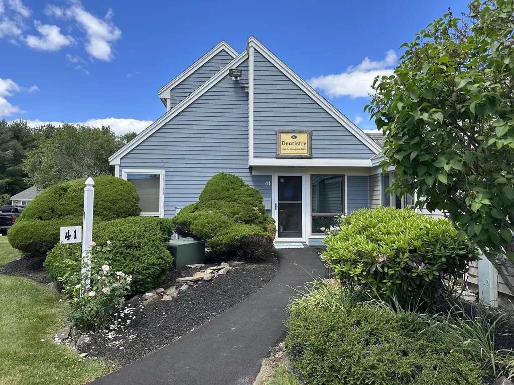 62 Portland Road Kennebunk ME 04043