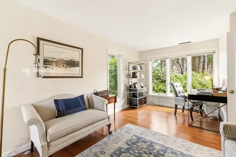 12 Foreside Common Falmouth ME 04105