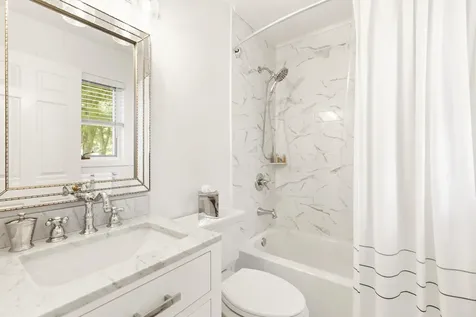 12 Foreside Common Falmouth ME 04105