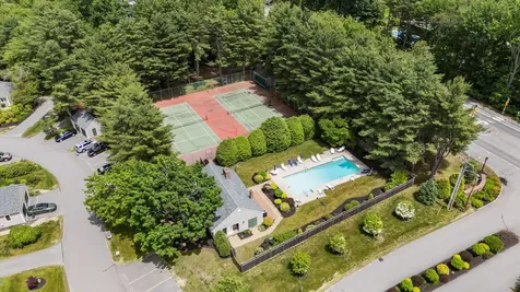 12 Foreside Common Falmouth ME 04105