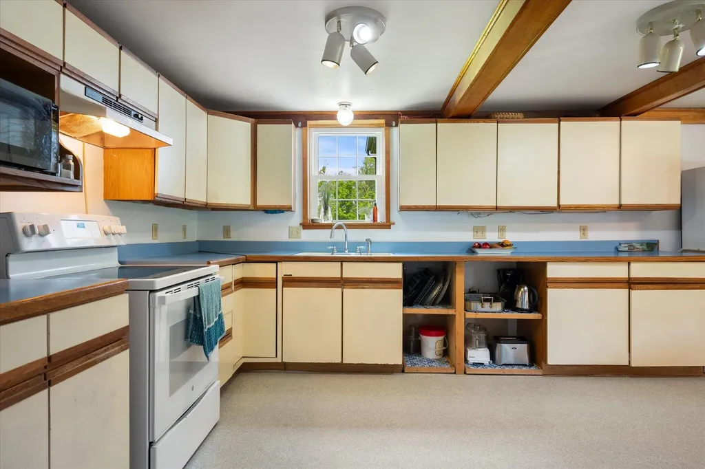 370 Christian Ridge Road Ellsworth ME 04605