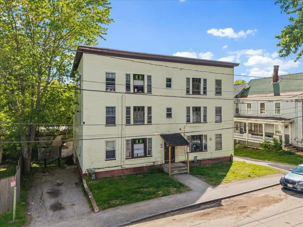 37 Union Street Lewiston ME 04240