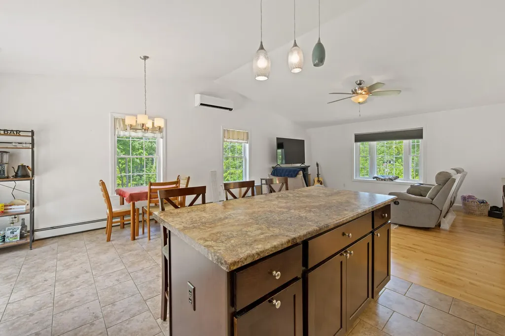 29 Merritt Drive Orono ME 04473