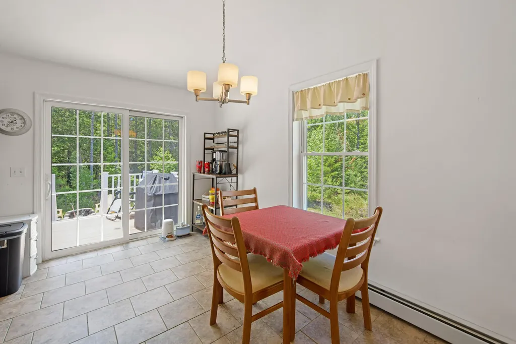 29 Merritt Drive Orono ME 04473