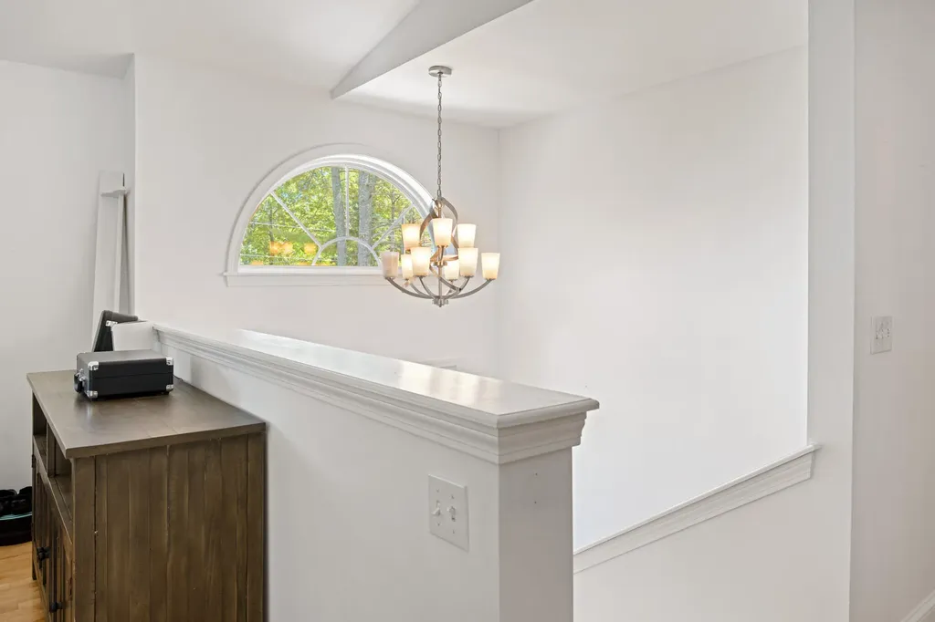 29 Merritt Drive Orono ME 04473