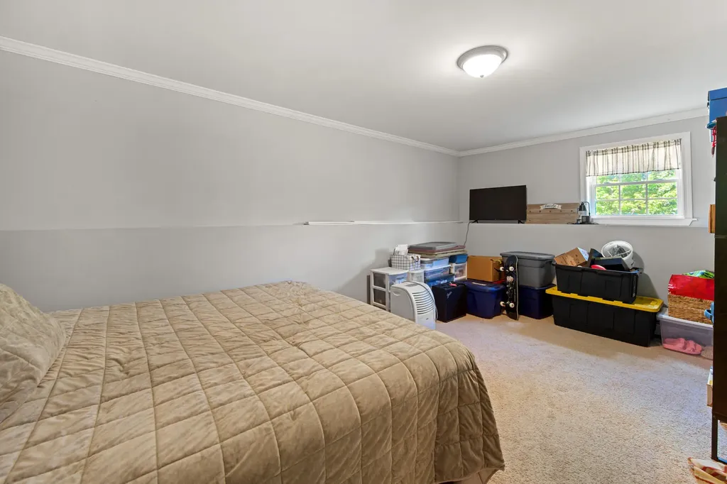29 Merritt Drive Orono ME 04473