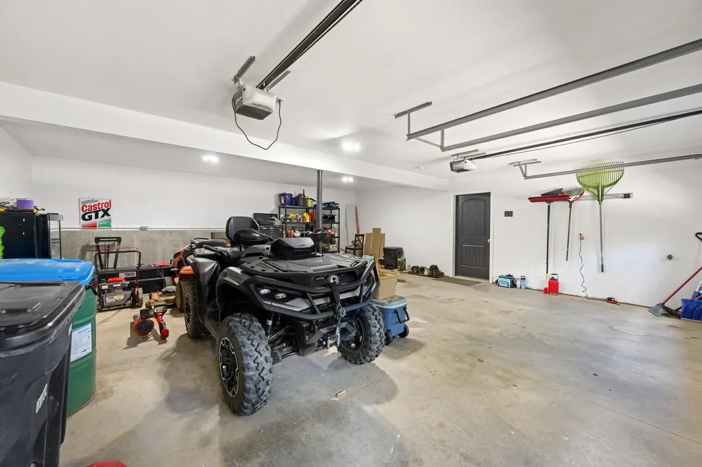 29 Merritt Drive Orono ME 04473