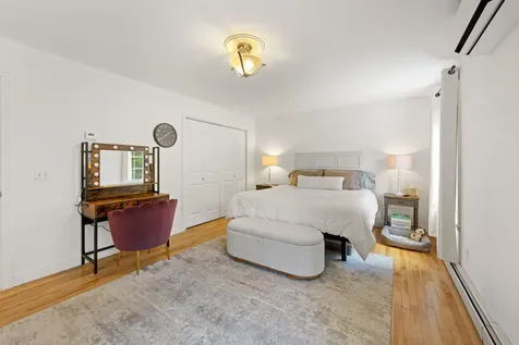 29 Merritt Drive Orono ME 04473