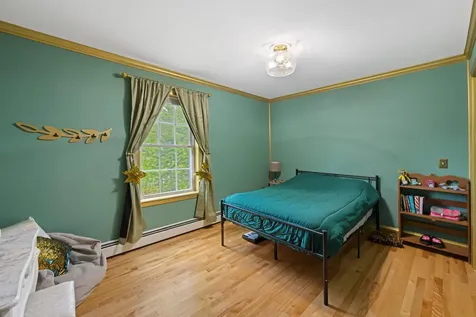 29 Merritt Drive Orono ME 04473