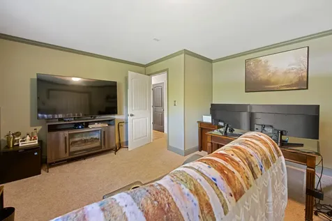 29 Merritt Drive Orono ME 04473