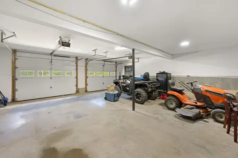 29 Merritt Drive Orono ME 04473