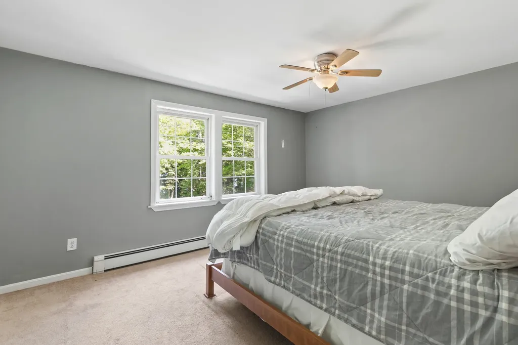 106 Fernald Road Poland ME 04274