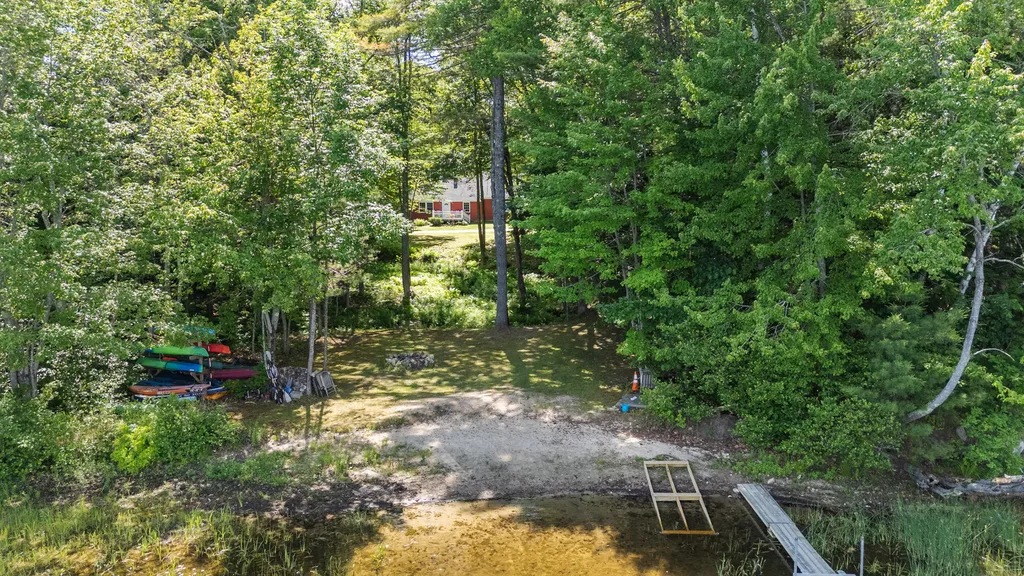 106 Fernald Road Poland ME 04274