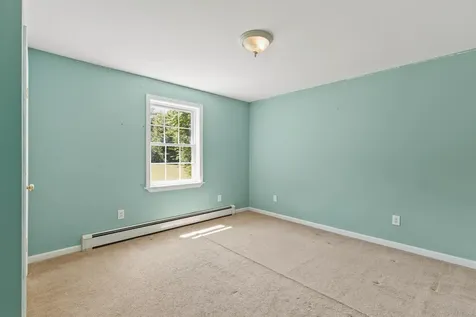 106 Fernald Road Poland ME 04274