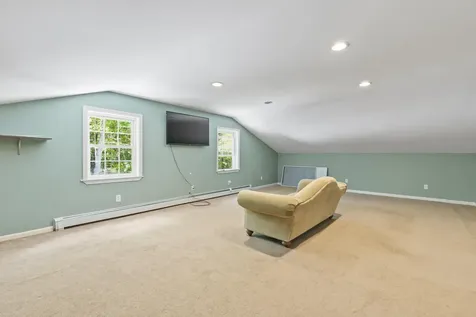 106 Fernald Road Poland ME 04274
