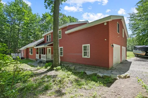 106 Fernald Road Poland ME 04274