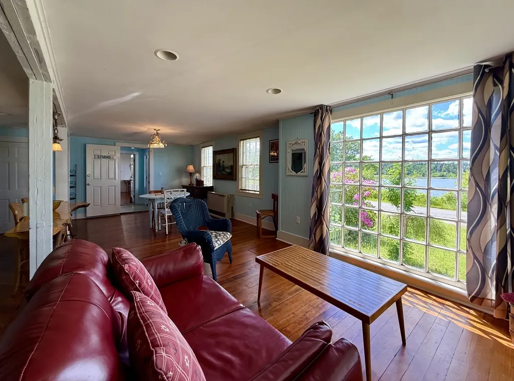 5 Snyder Road Eastport ME 04631