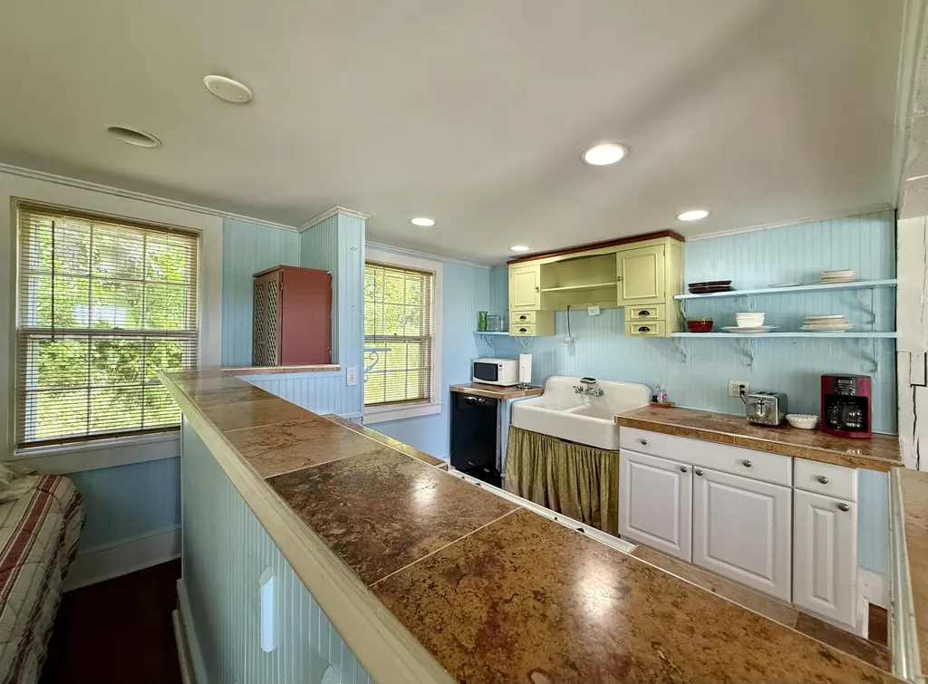5 Snyder Road Eastport ME 04631